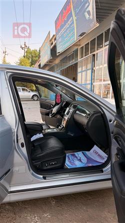 تۆیۆتا کراون